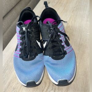 Nike Blue+Purple DualTone Racer Women’s Shoes. Great condition. Size US 8.5